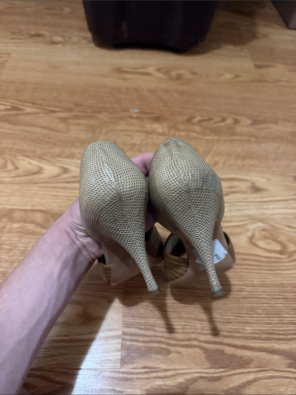 Salvatore Ferragamo Brown and Cream D'Orsay Ribbed Leather Heels - Picture 5 of 7